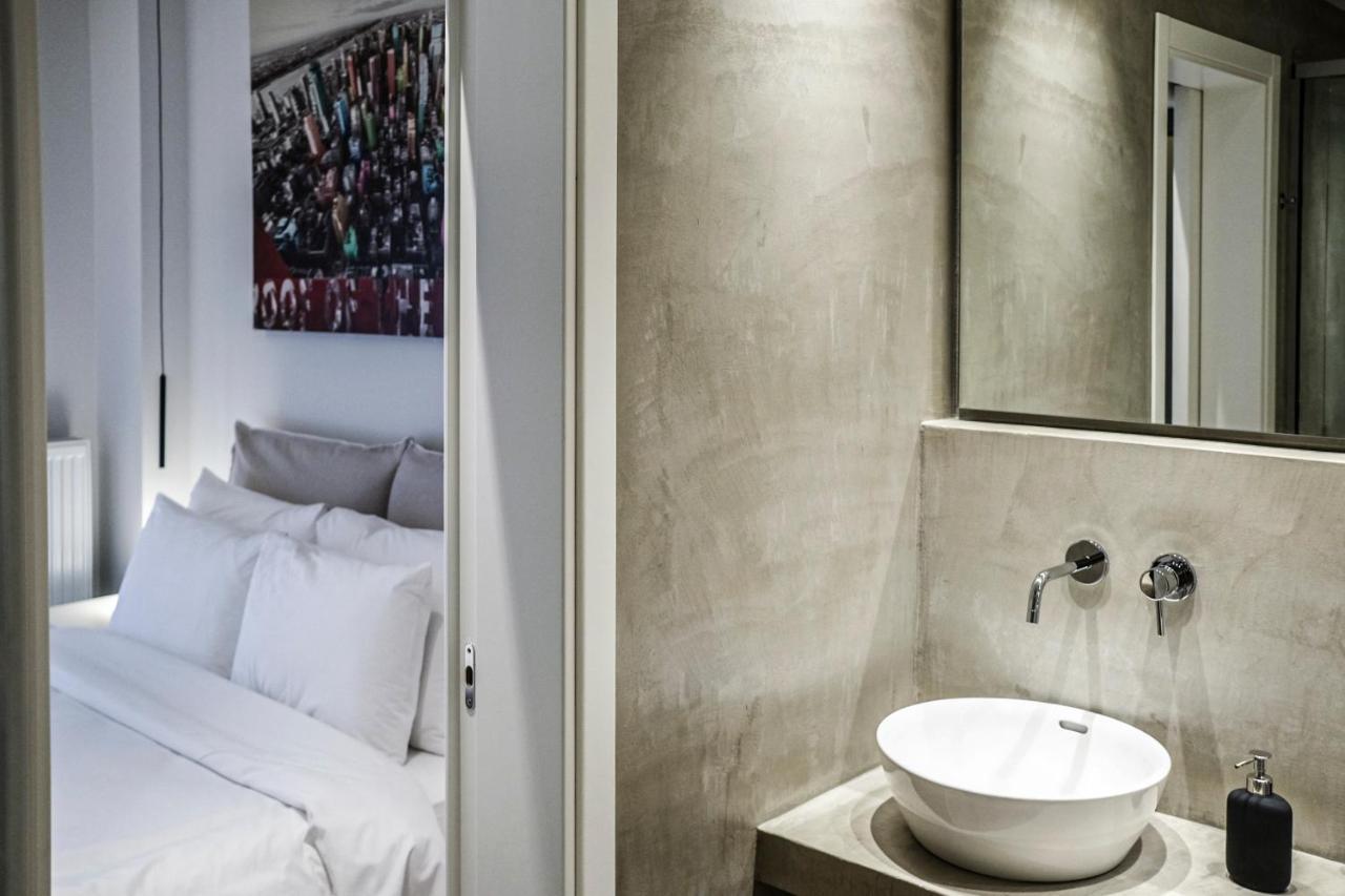The Lux2 A Gorgeous Apartment เทสซาโลนิกิ ภายนอก รูปภาพ