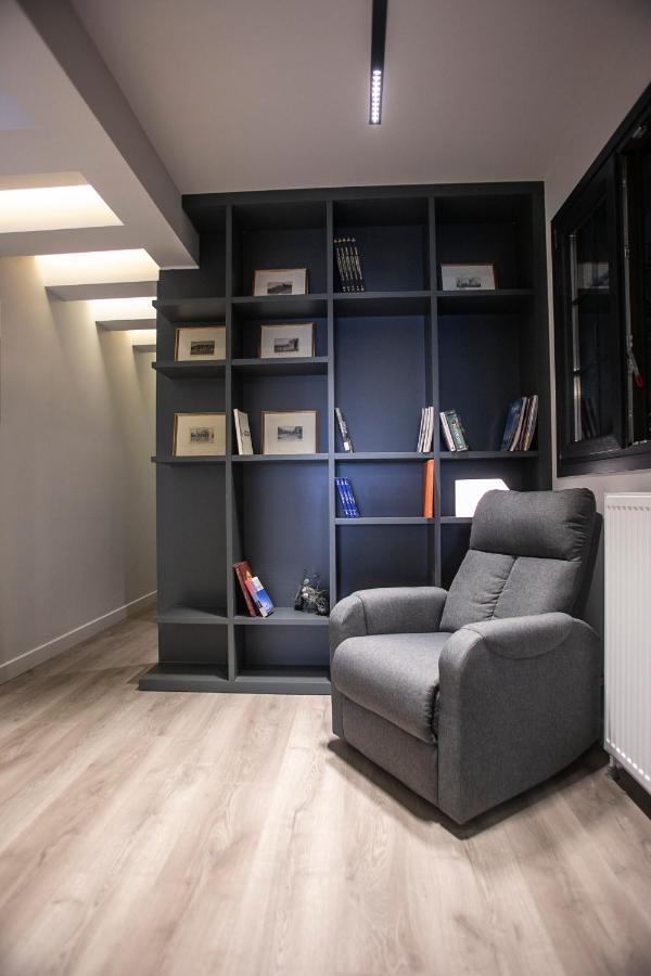 The Lux2 A Gorgeous Apartment เทสซาโลนิกิ ภายนอก รูปภาพ